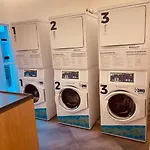 Moder Cozy Apartment